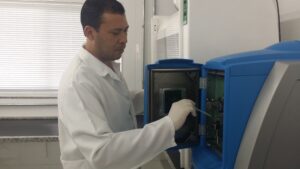 Um laboratório com tecnologia de ponta